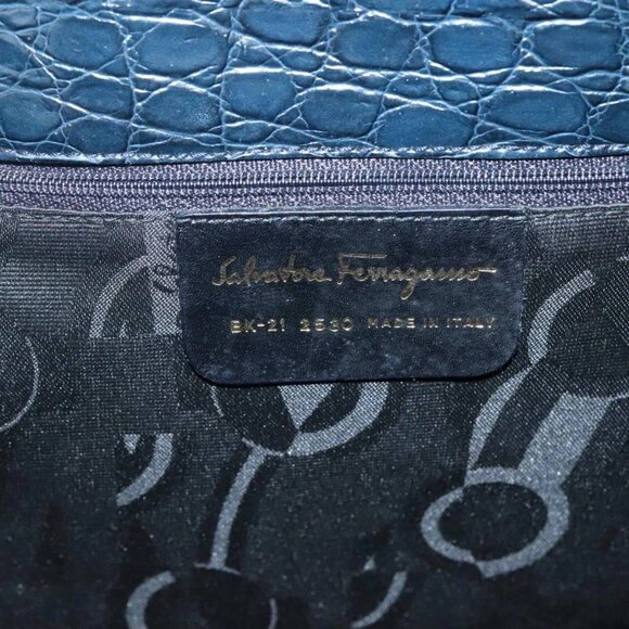 Salvatore Ferragamo Shoulder Bag Leather Navy Gold Auth - Picture 13 of 16